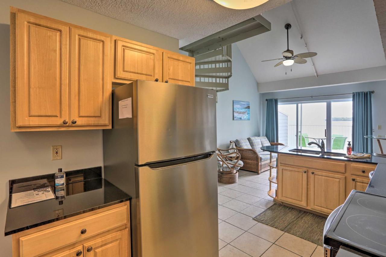 Resort-Style Condo With Lake-View Balcony! Put-in-Bay Kültér fotó