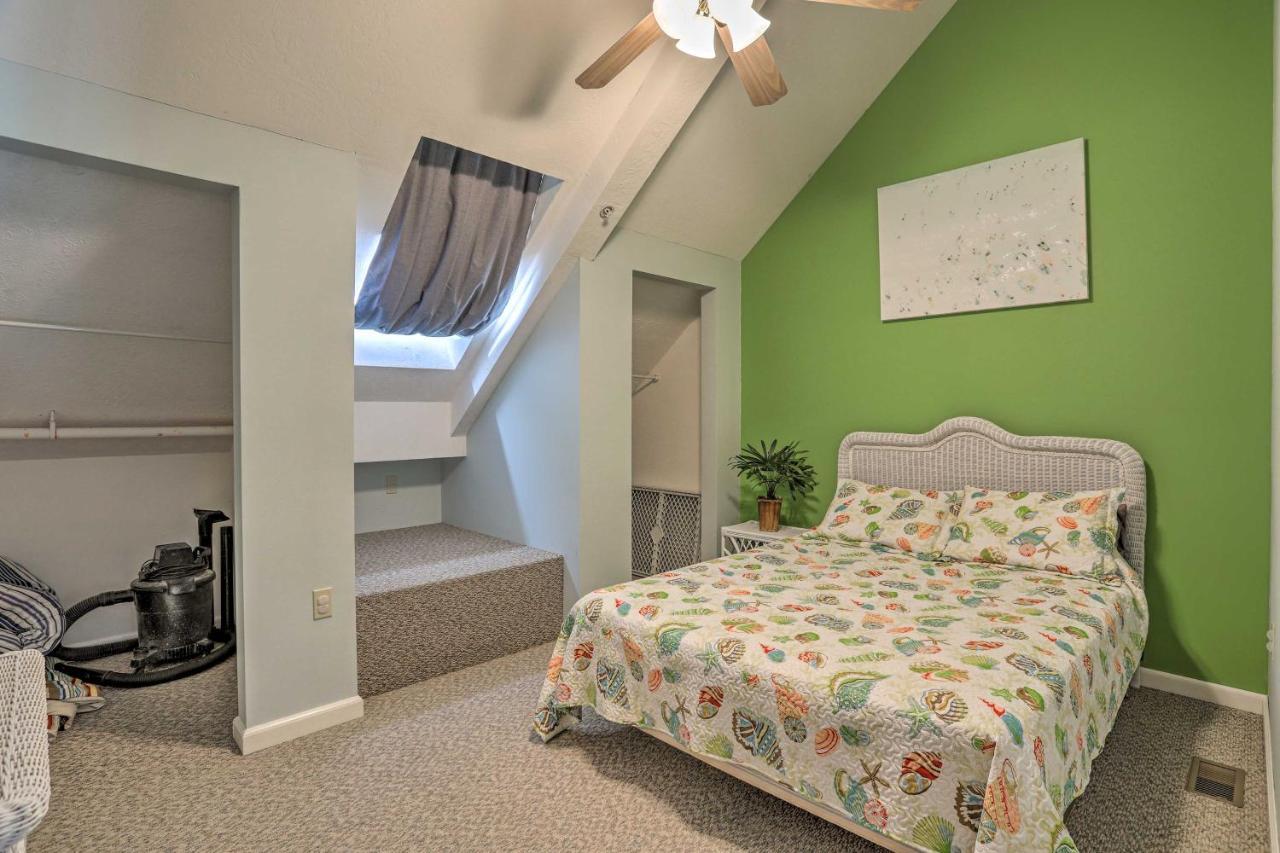 Resort-Style Condo With Lake-View Balcony! Put-in-Bay Kültér fotó