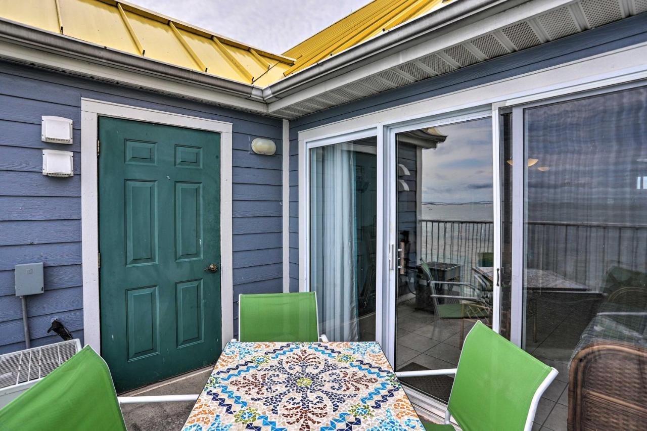 Resort-Style Condo With Lake-View Balcony! Put-in-Bay Kültér fotó