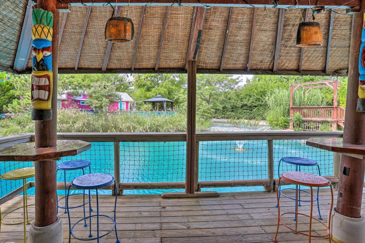 Resort-Style Condo With Lake-View Balcony! Put-in-Bay Kültér fotó